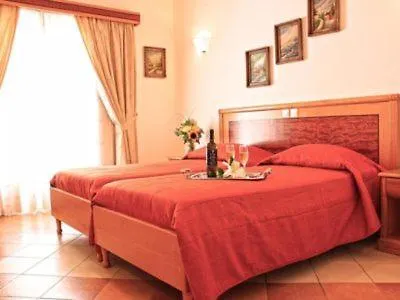Hotell Anatolia Ano Mera